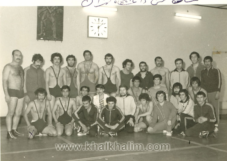 http://khalkhalim.com/images/picgallery/sport/Latifi/07.jpg